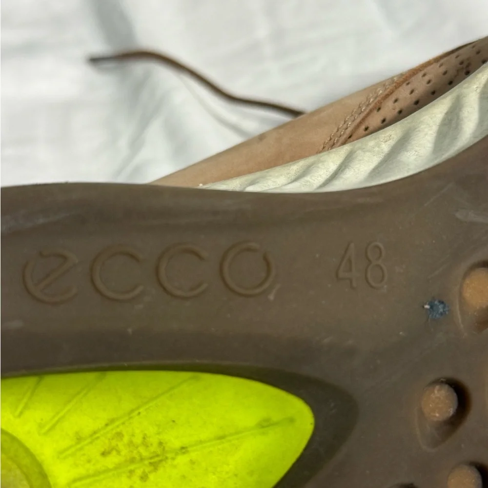 Ecco- Men’s -  Tan Suede Oxfords - size 14